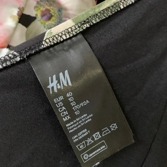 H&M Floral Swimsuit One-piece Bathing Suit Low Cut Halter Cheeky Flower Print 10 - Picture 6 of 8